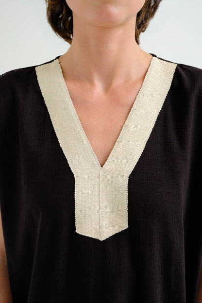Long black kaftan with white neckline