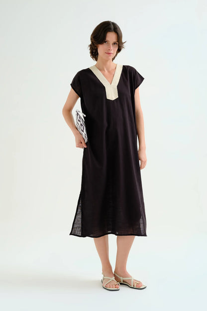 Long black kaftan with white neckline