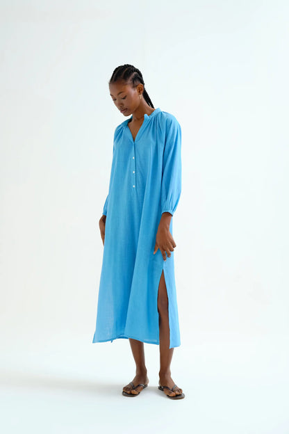 Long blue kaftan with buttons